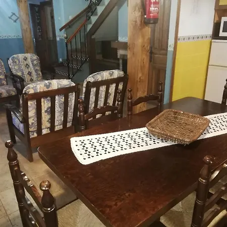 Casa Entrenidos Landhaus Mudá